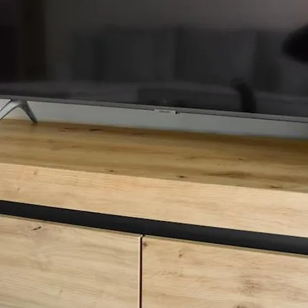 Twin Superior Suites-2nd Floor-balcony-150m Metro Station Θεσσαλονίκη