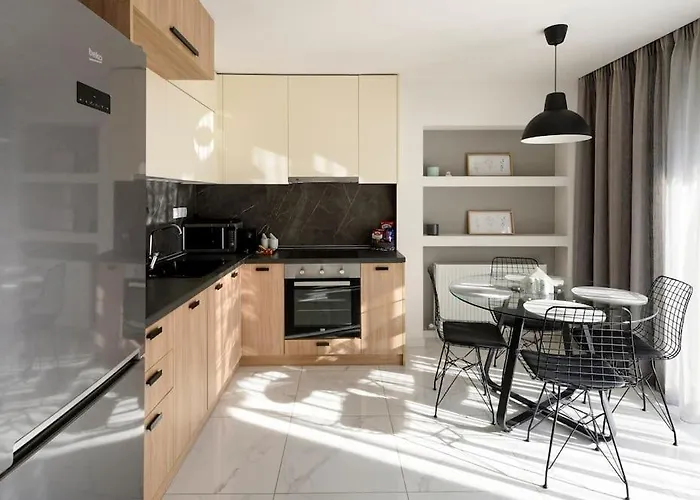 아파트 Twin Superior Suites-2nd Floor-balcony-250m Metro Station