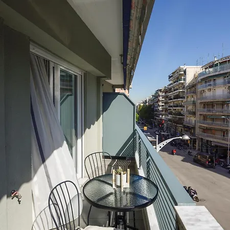Lejlighed Twin Superior Suites-2nd Floor-balcony-250m Metro Station Thessaloníki